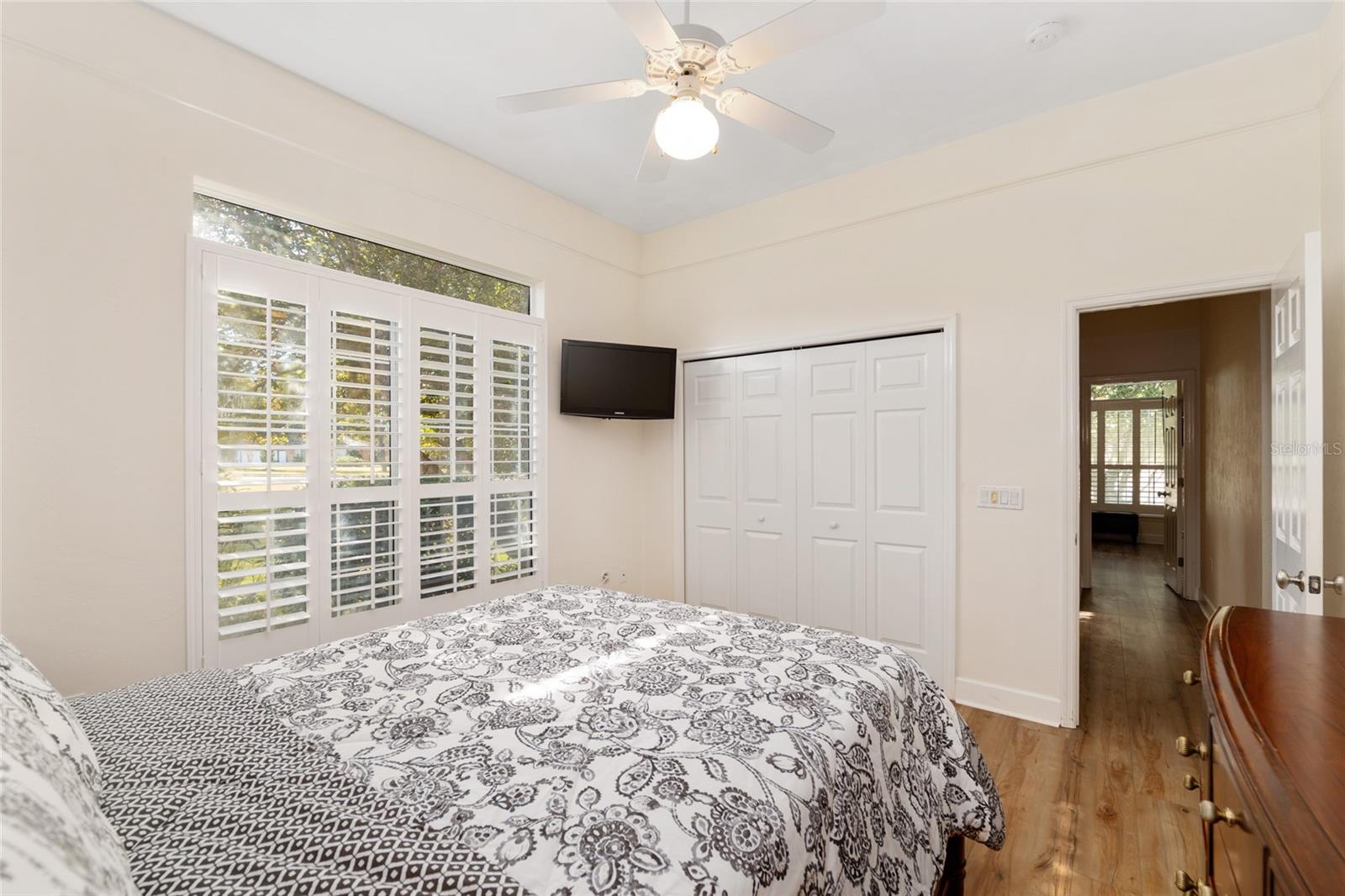 ABBEY GLEN - Residential