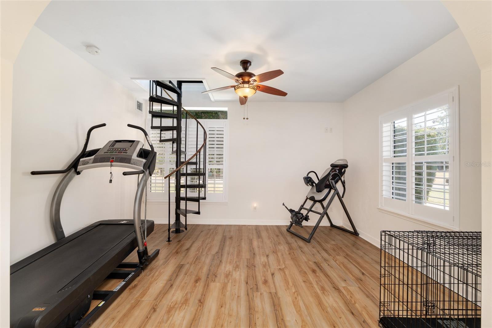 ABBEY GLEN - Residential