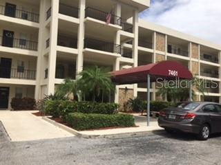 Photo 1 of 25 — 7461 W COUNTRY CLUB DRIVE N 409, SARASOTA, FL 34243
