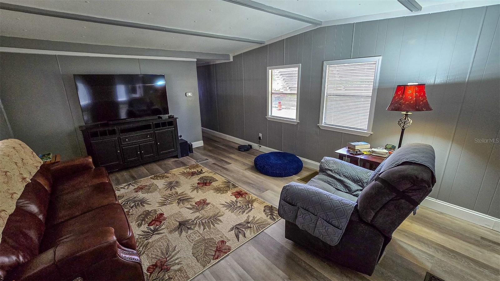 EAST COVE UNIT 01 - Residential