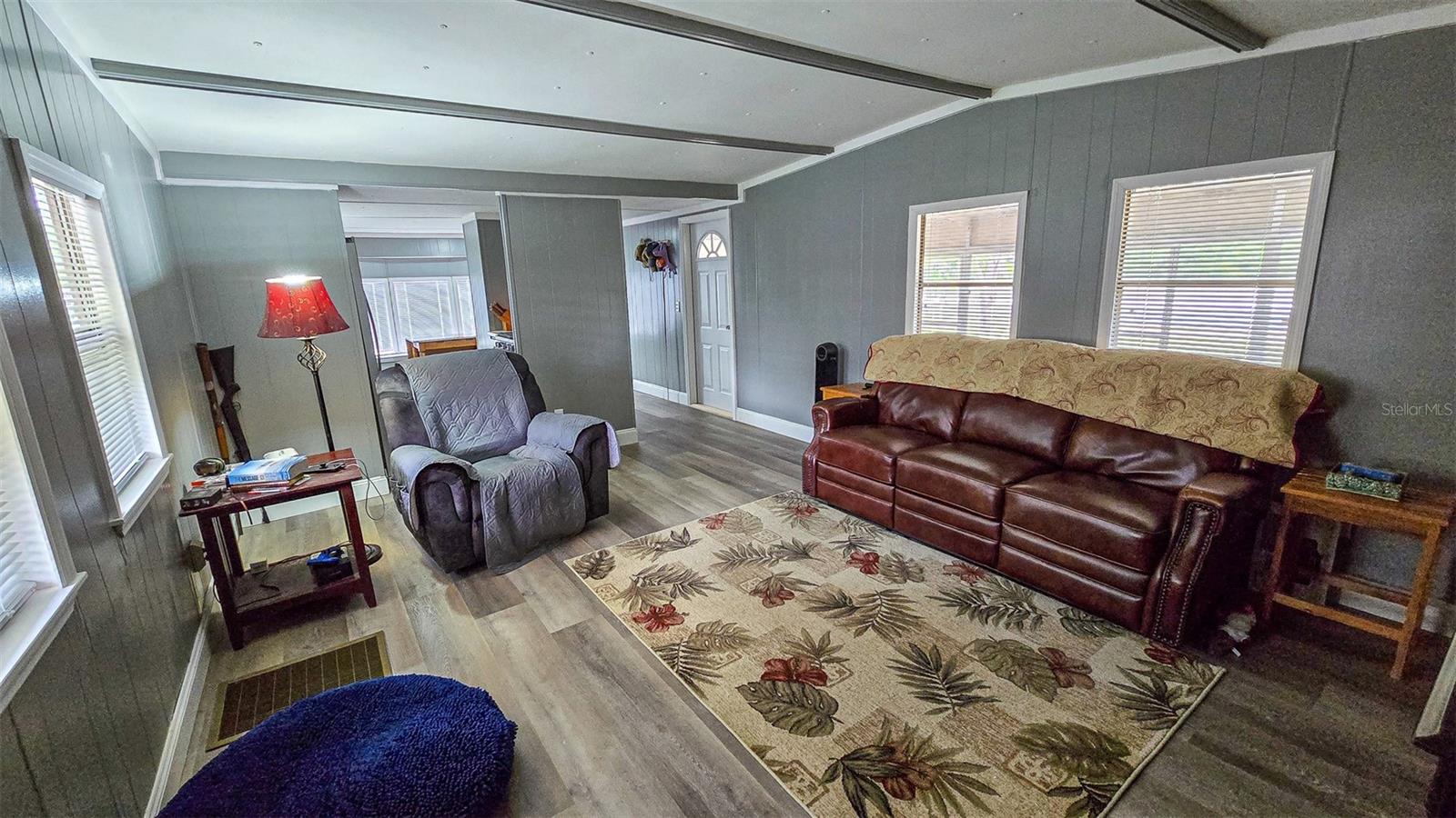 EAST COVE UNIT 01 - Residential