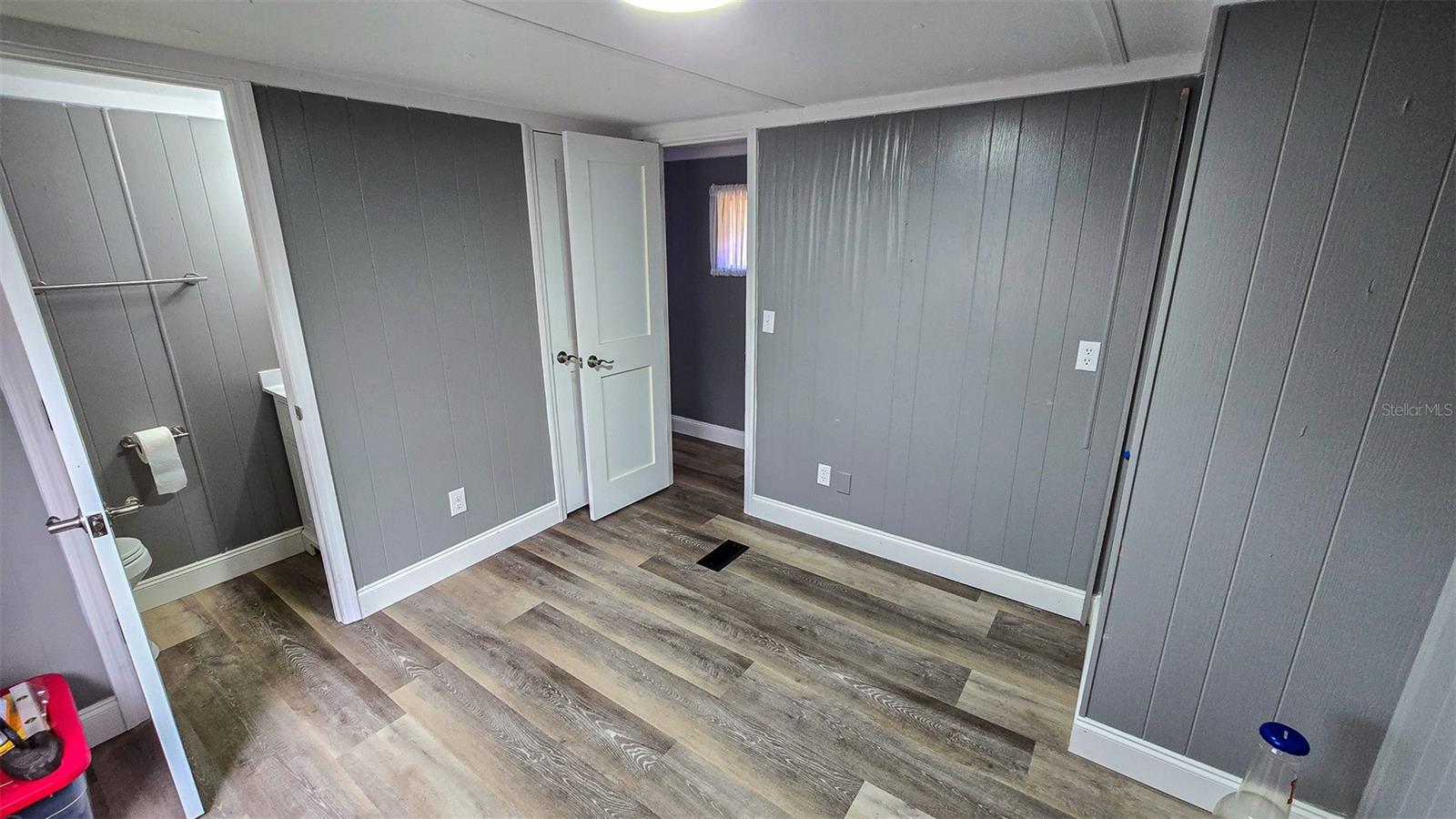 EAST COVE UNIT 01 - Residential