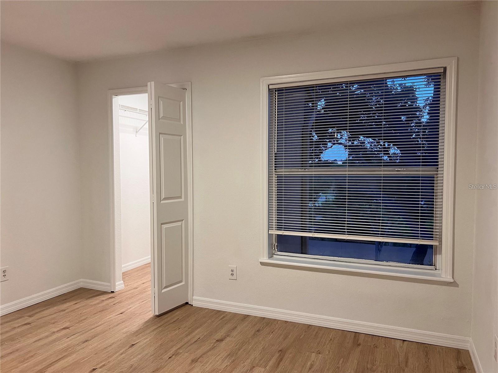 SANDLAKE PRIVATE RESIDENCES - Residential Lease