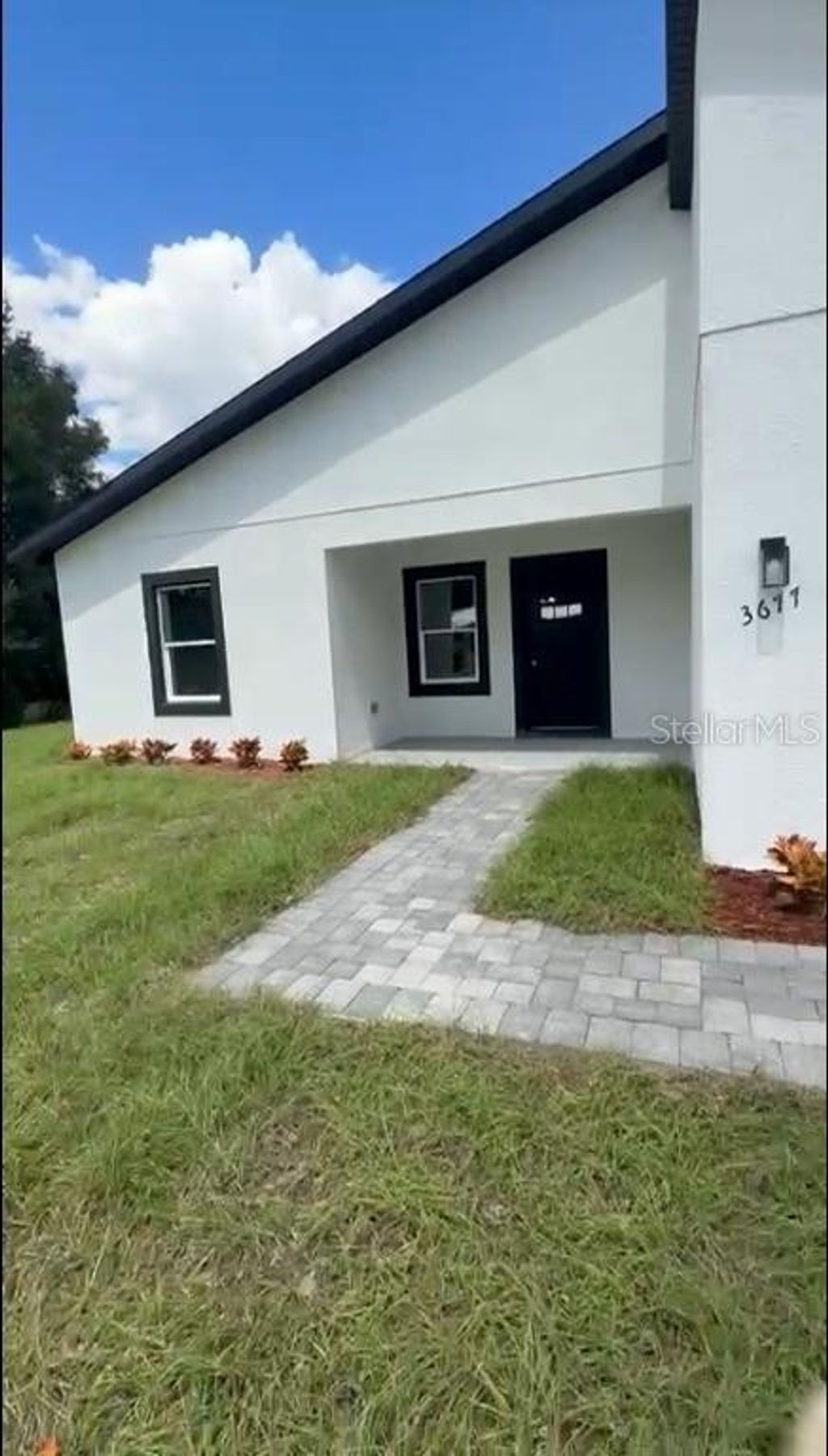 Photo of 3677 SW 143rd Lane Road, Ocala, FL 34473 (MLS # O6347620)