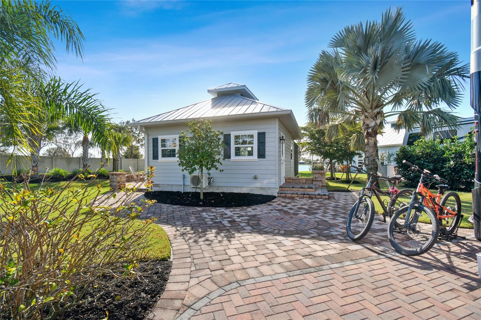 8103 SW SAND CRANE CIRCLE