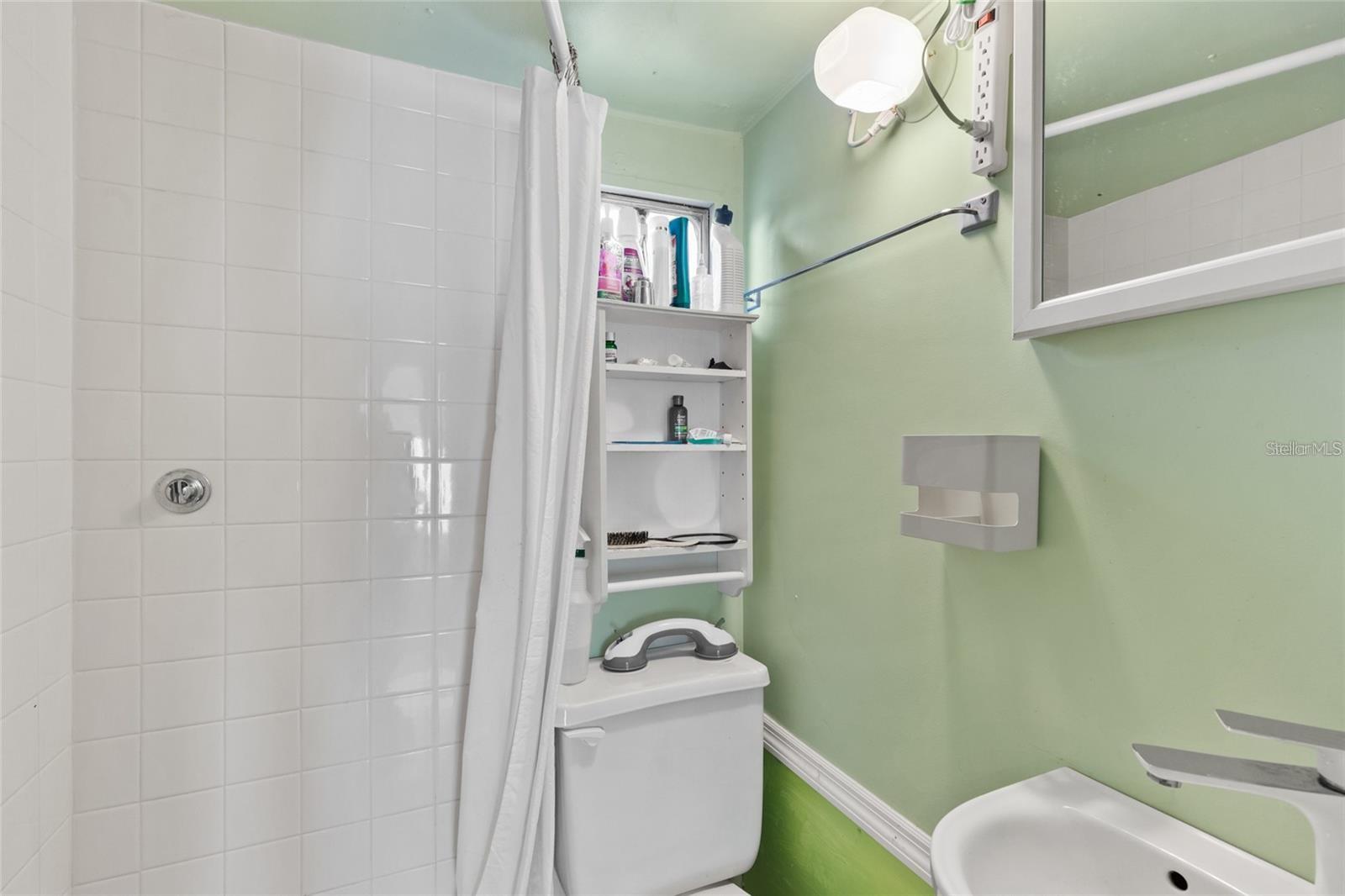 PARADISE BAY ESTATES CO-OP - Residential