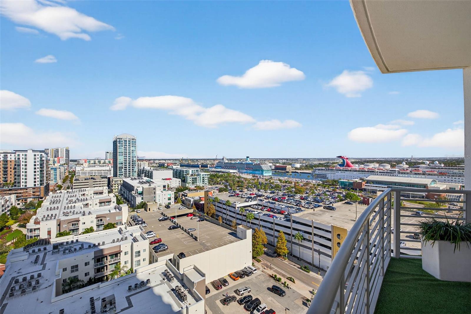 TOWERS OF CHANNELSIDE CONDOMIN - Residential