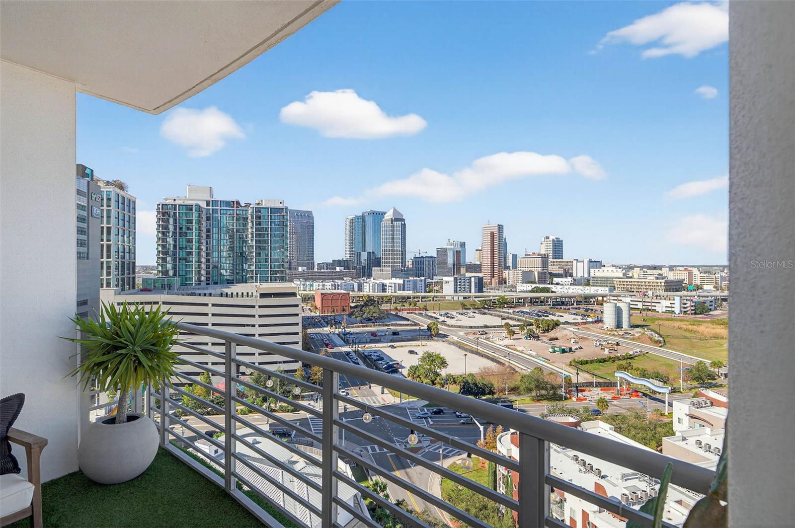 TOWERS OF CHANNELSIDE CONDOMIN - Residential