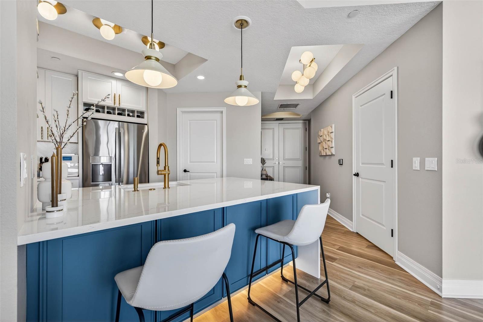 TOWERS OF CHANNELSIDE CONDOMIN - Residential