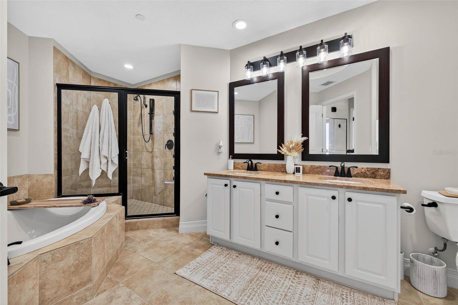 TOWERS OF CHANNELSIDE CONDOMIN - Residential