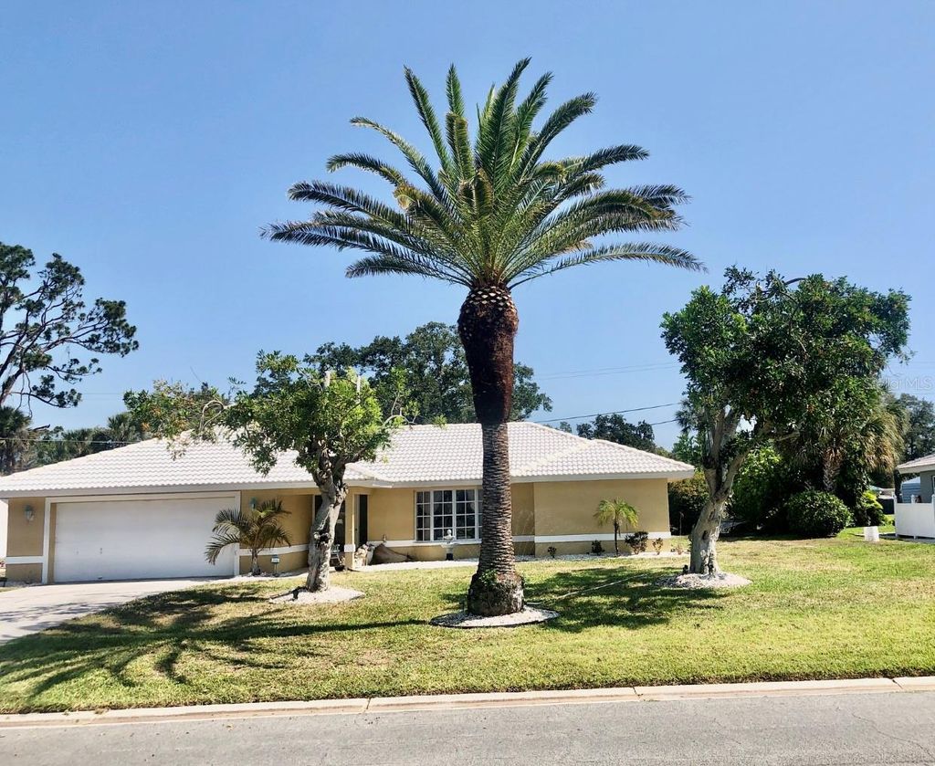 Photo of 201 Chardin Drive, Nokomis, FL 34275 (MLS # O6346473)