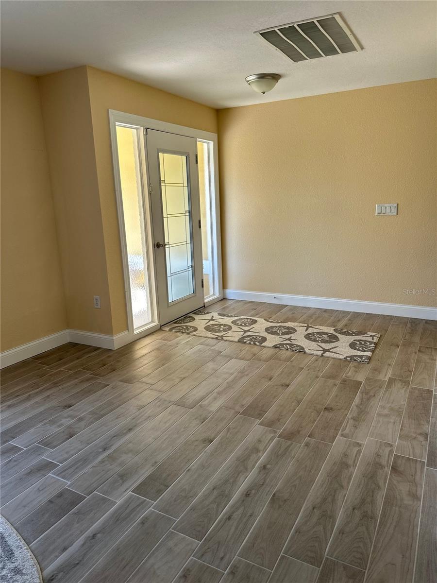 SORRENTO EAST - Residential