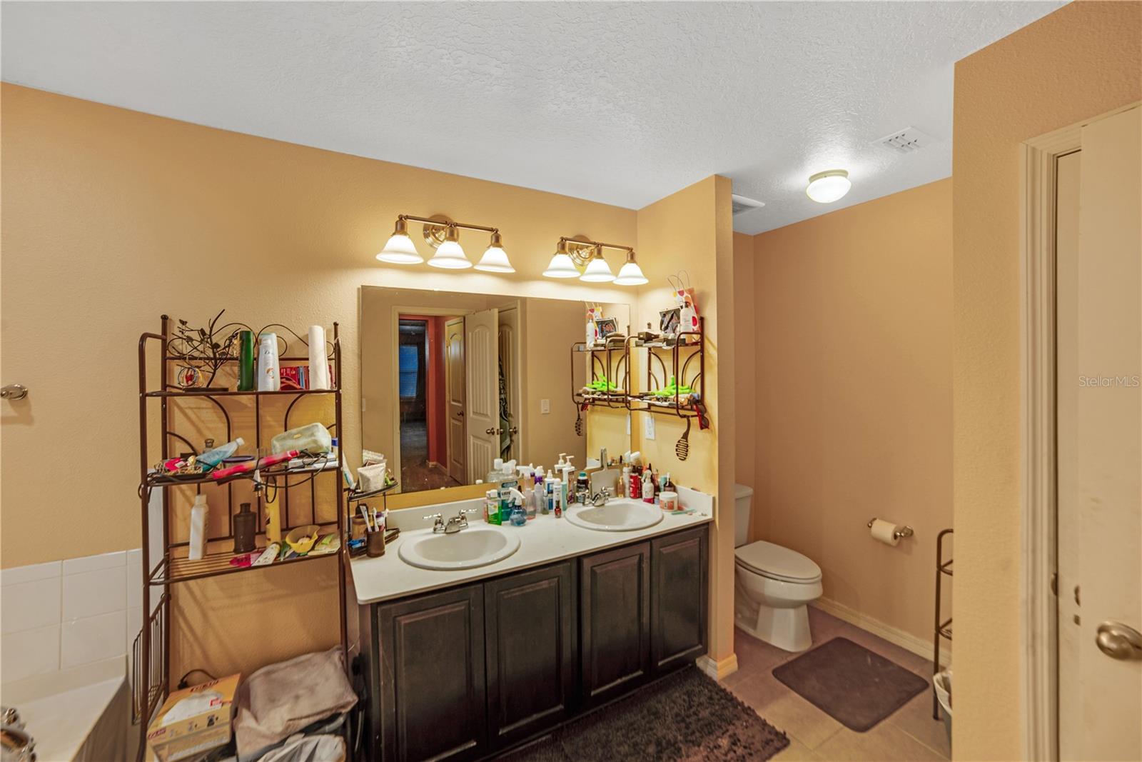 ENCLAVE AT TAPESTRY PH 1 - Residential