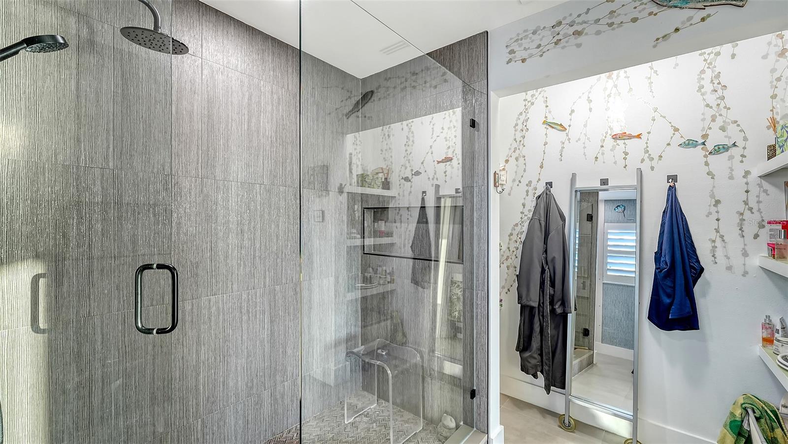 LE CHATEAU - Residential