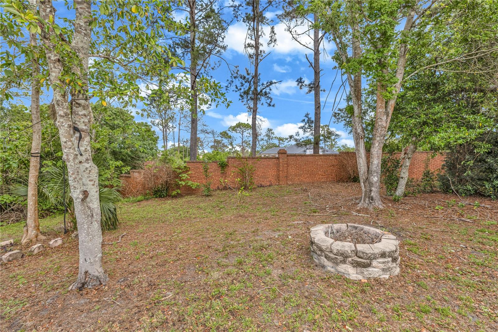 TOWN/LK MARIE ESTATES REP - Residential