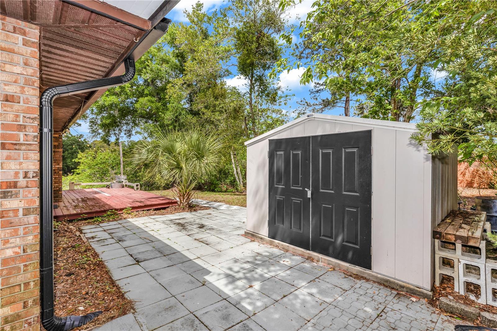TOWN/LK MARIE ESTATES REP - Residential