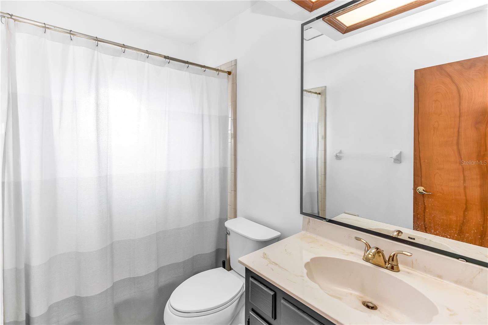 TOWN/LK MARIE ESTATES REP - Residential