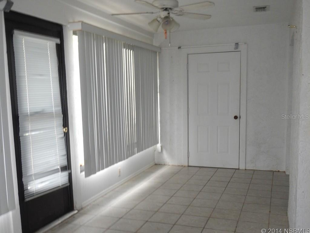 Charter Oaks Twnhms - Residential