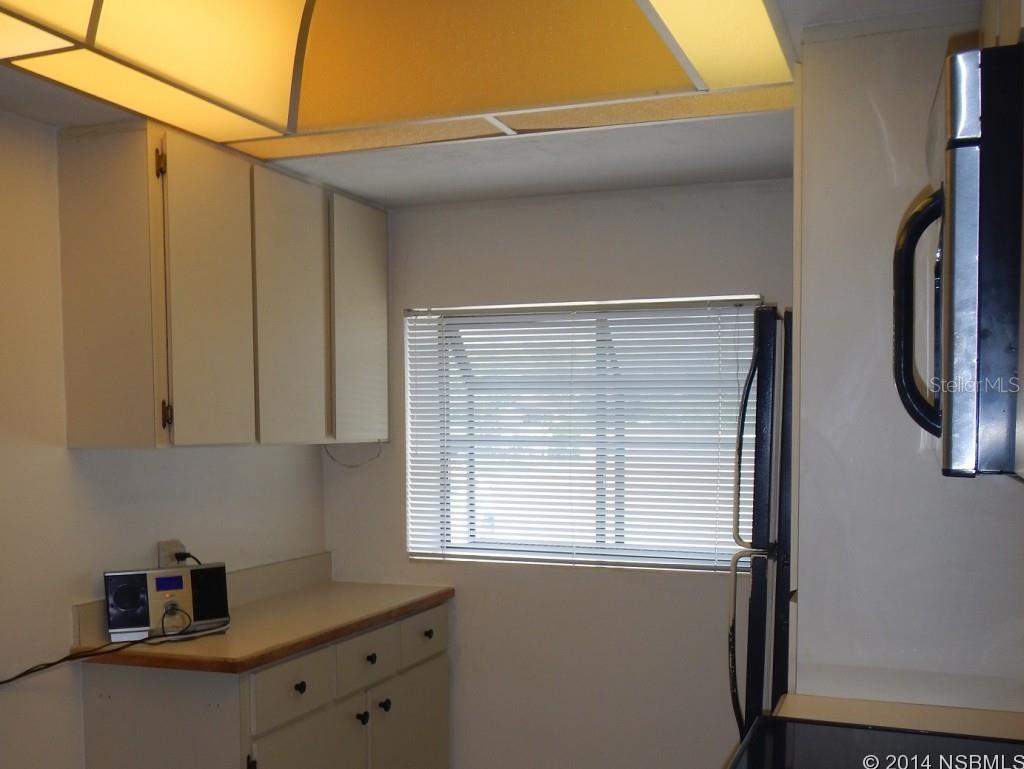 Charter Oaks Twnhms - Residential