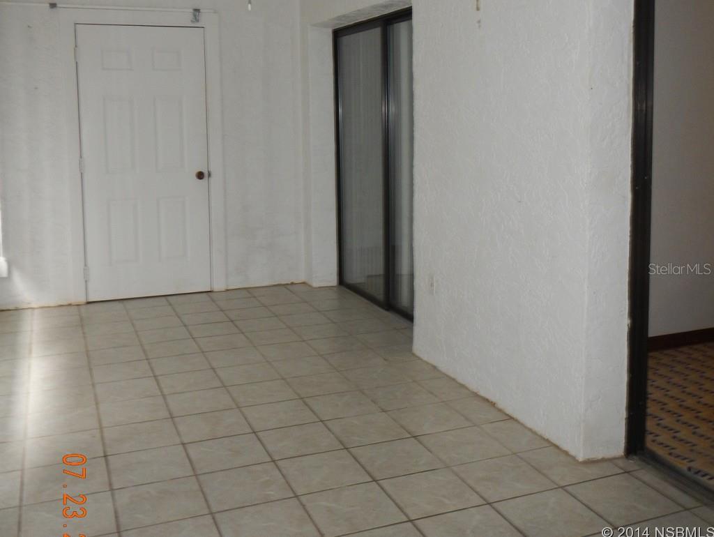 Charter Oaks Twnhms - Residential