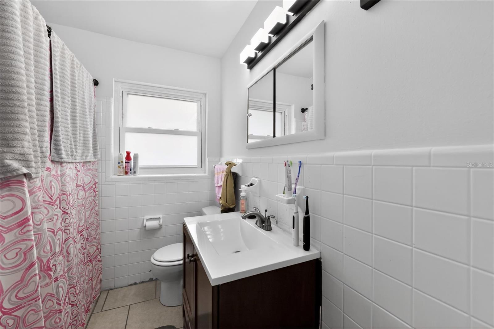 RIDGEWOOD ESTATES 2ND ADD - Residential