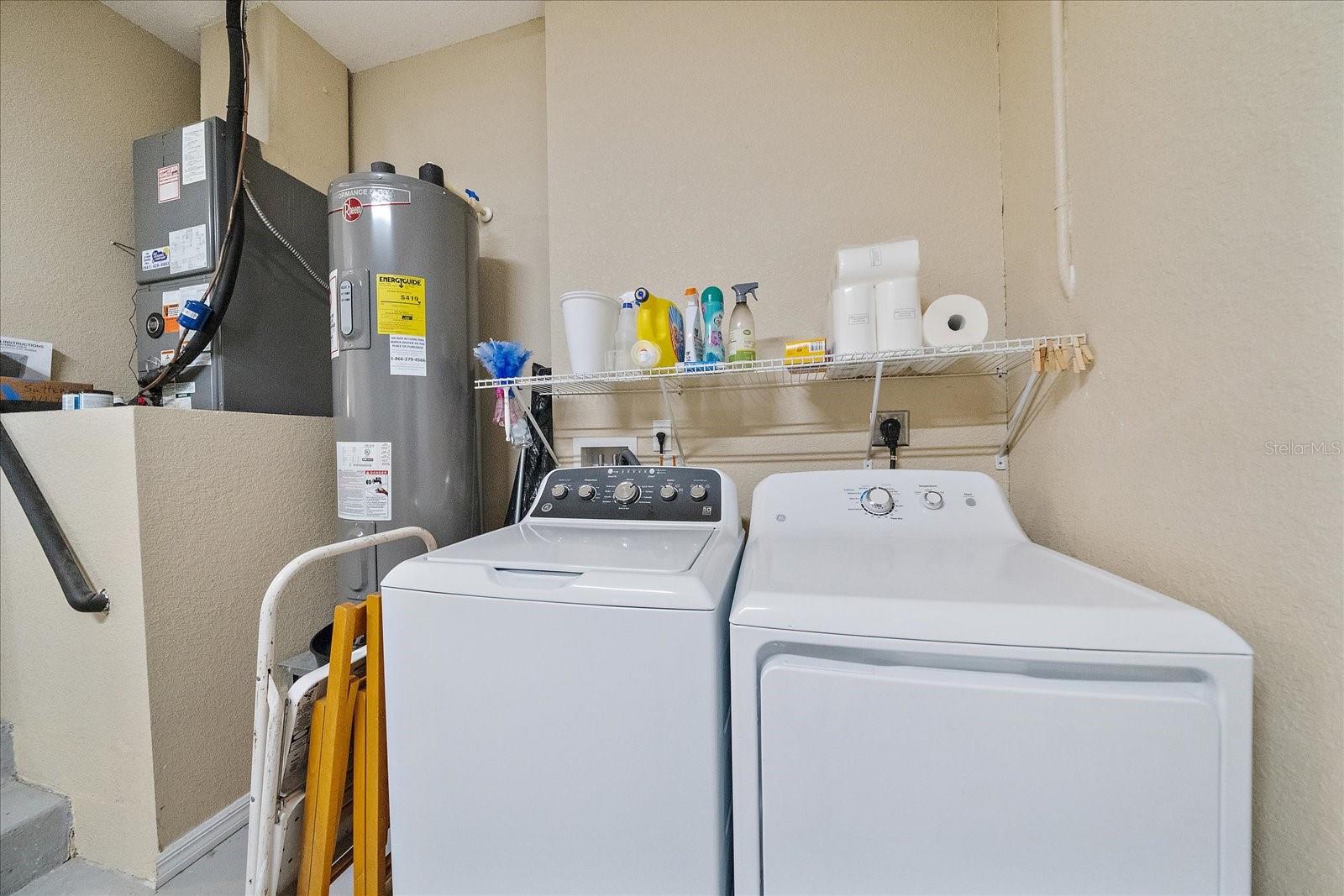 DAVIS & SANDLINS ADD - Residential