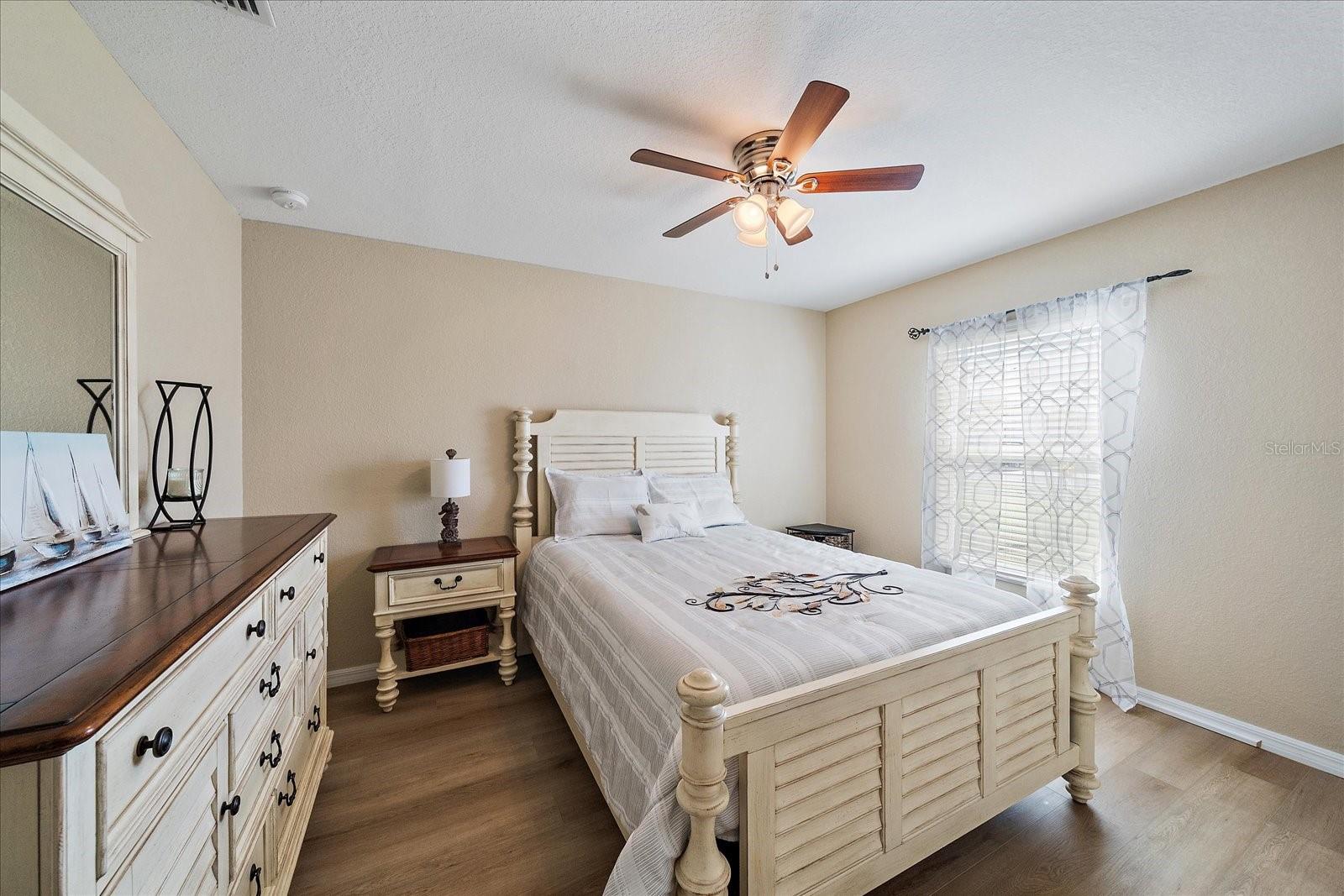 DAVIS & SANDLINS ADD - Residential