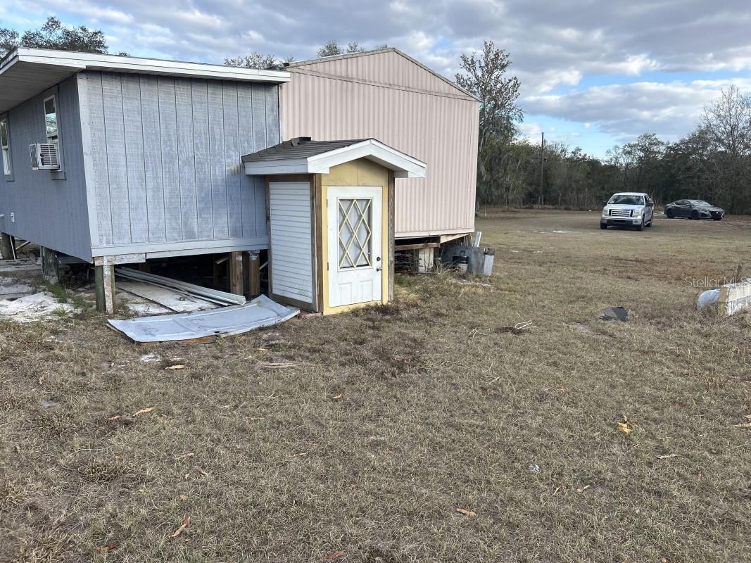 ACREAGE - Residential