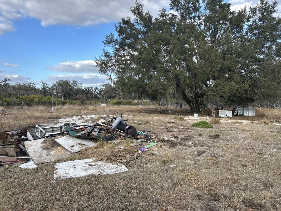 ACREAGE - Residential