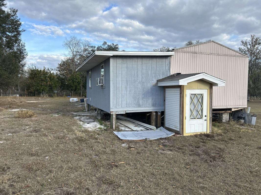 ACREAGE - Residential