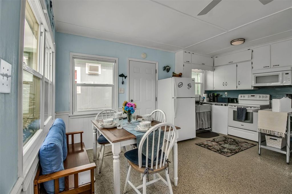 Photo of 10315 Cortez Road W #12-3, Bradenton, FL 34210 (MLS # A4678410)