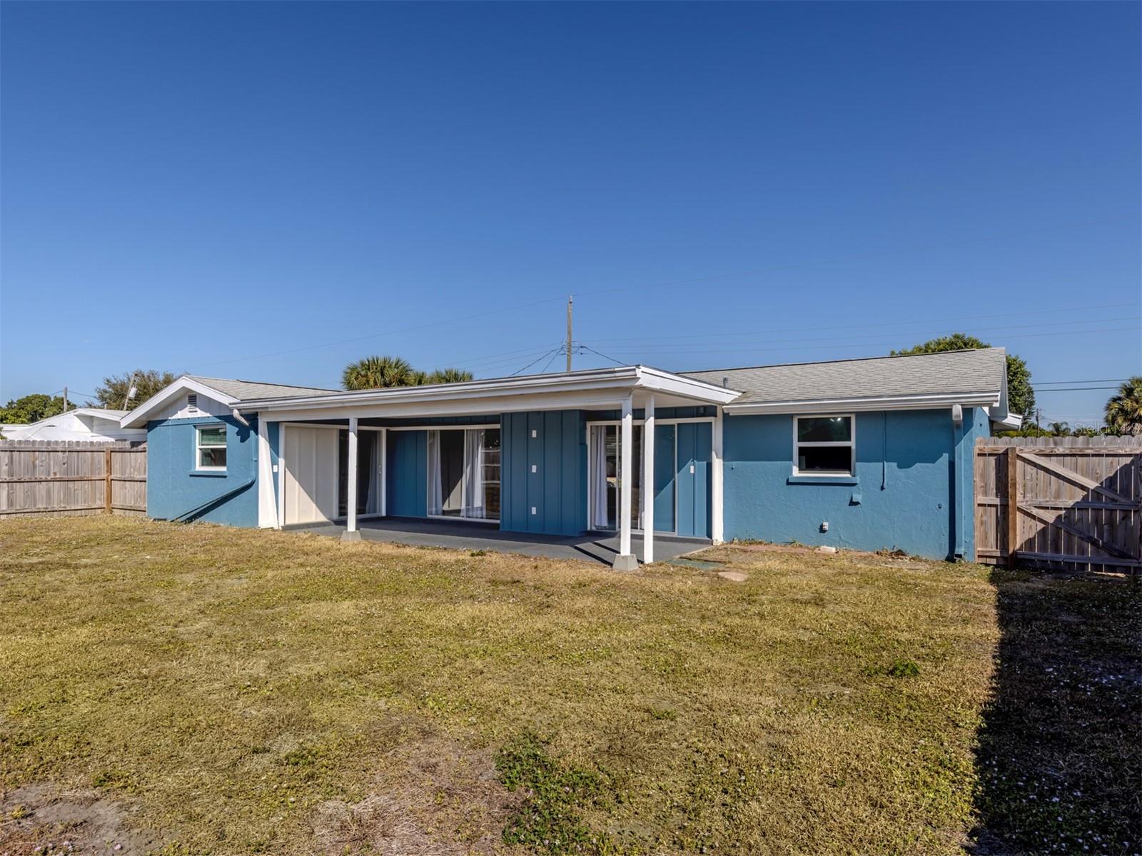 VENICE GARDENS - Residential