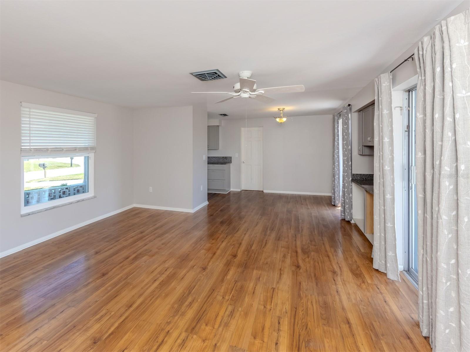 VENICE GARDENS - Residential