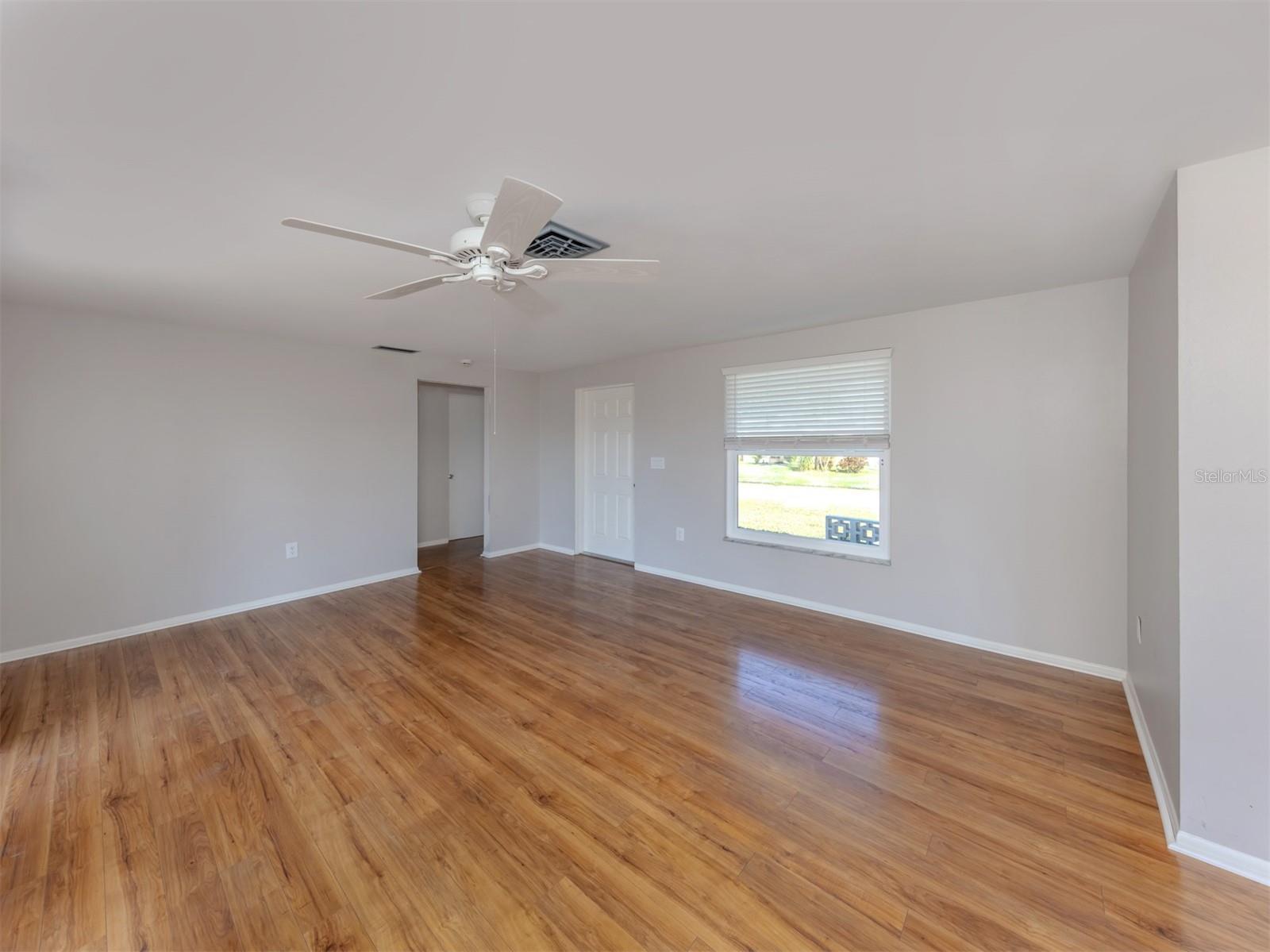 VENICE GARDENS - Residential