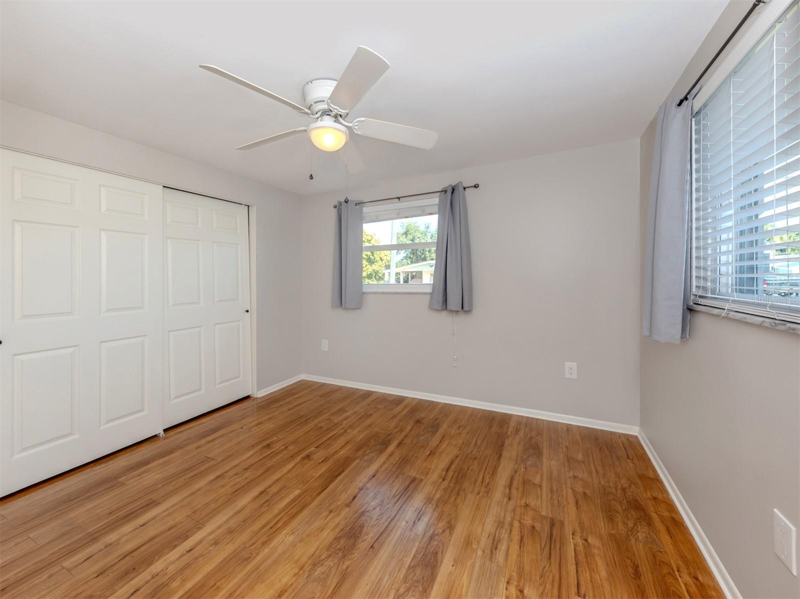 VENICE GARDENS - Residential