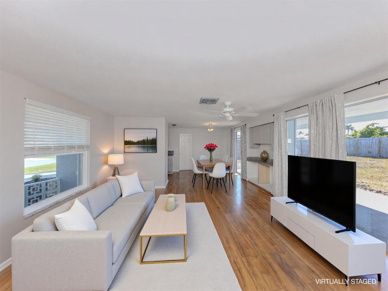 VENICE GARDENS - Residential