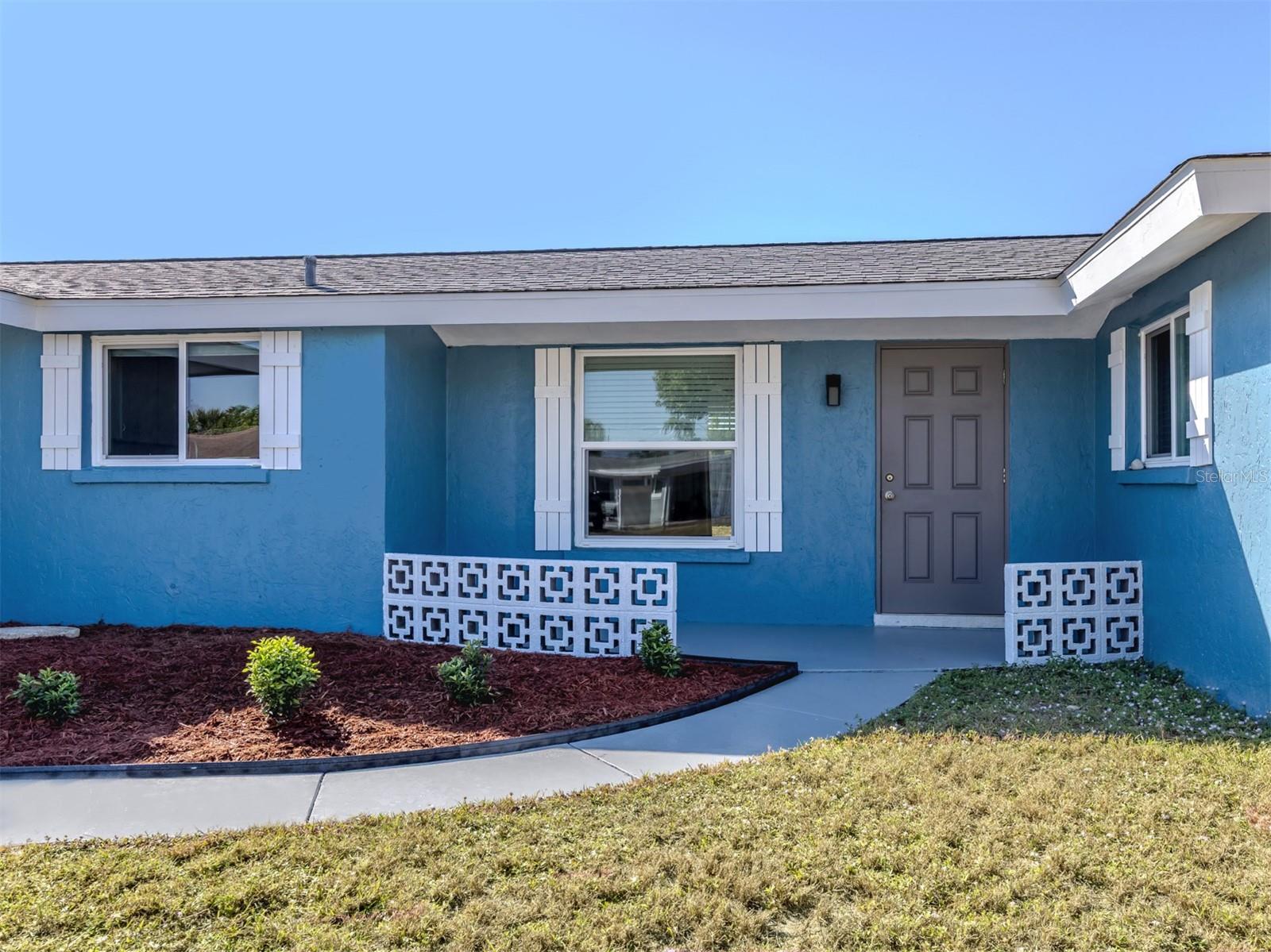 VENICE GARDENS - Residential