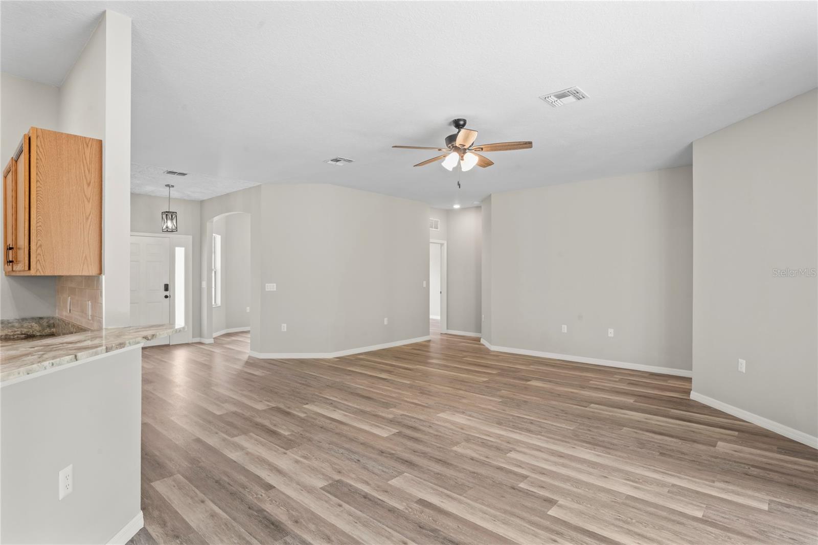 CITRUS SPGS UNIT 14 - Residential