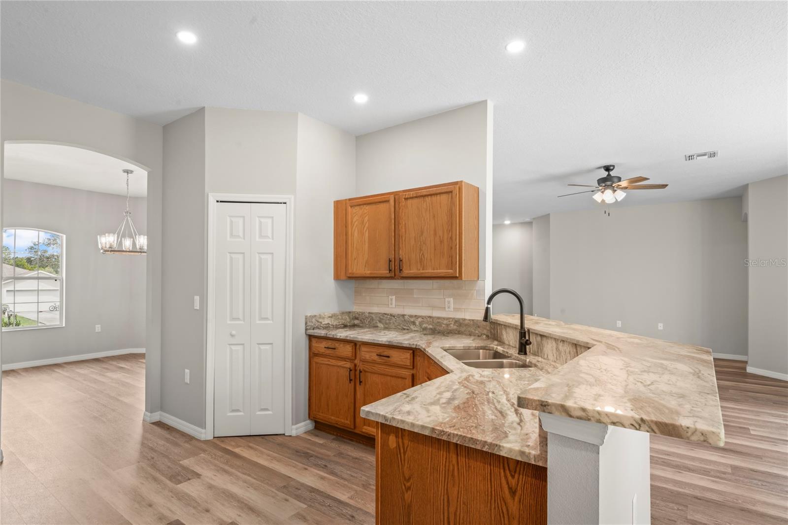 CITRUS SPGS UNIT 14 - Residential