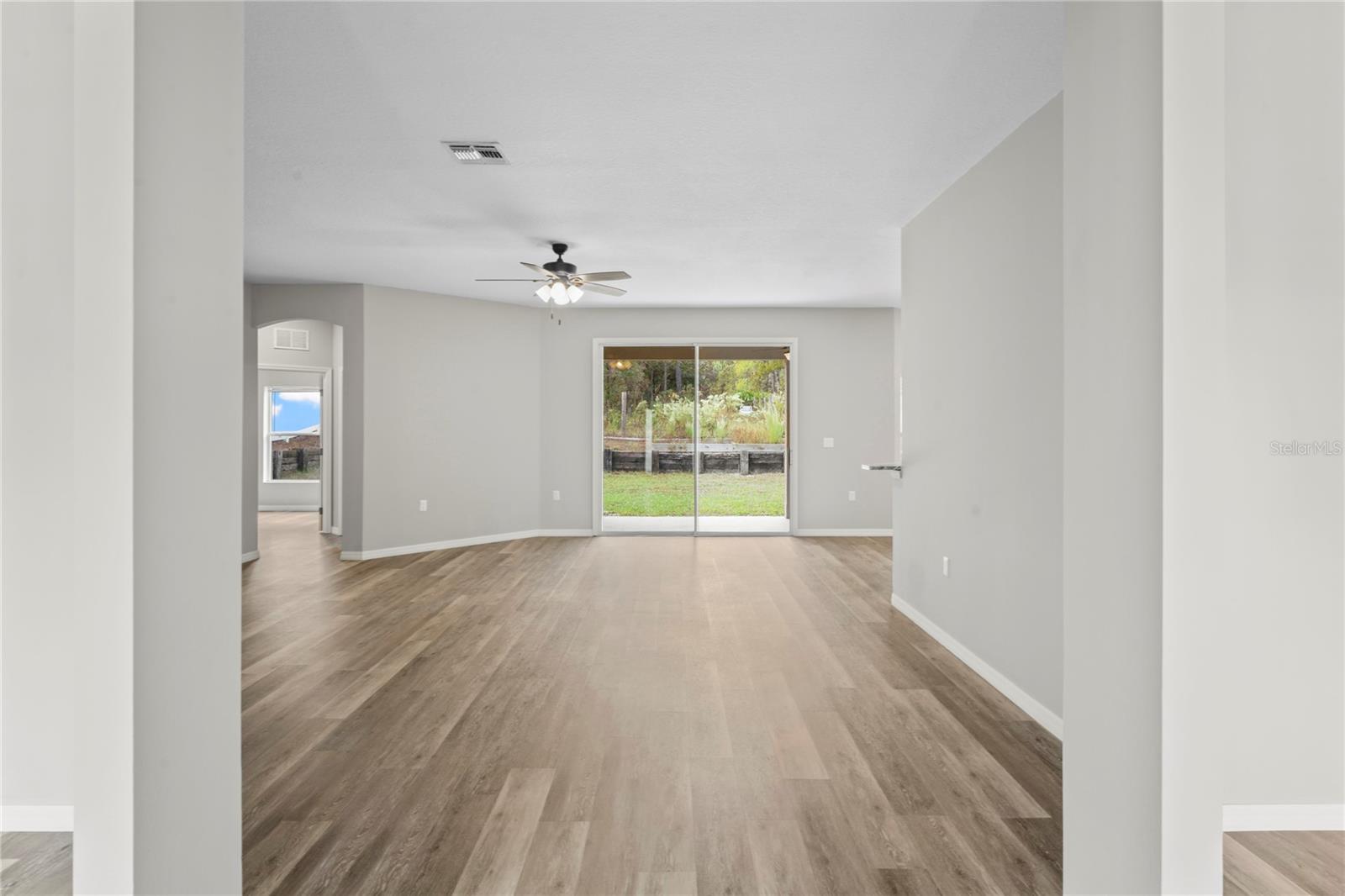 CITRUS SPGS UNIT 14 - Residential