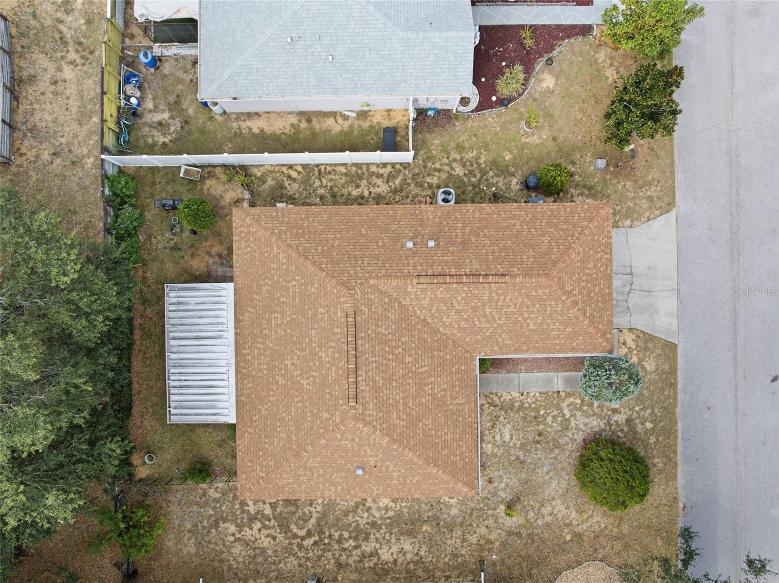 LAKESIDE AT BASS LAKE - Residential