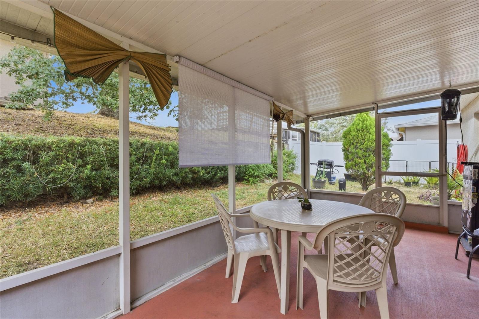 LAKESIDE AT BASS LAKE - Residential