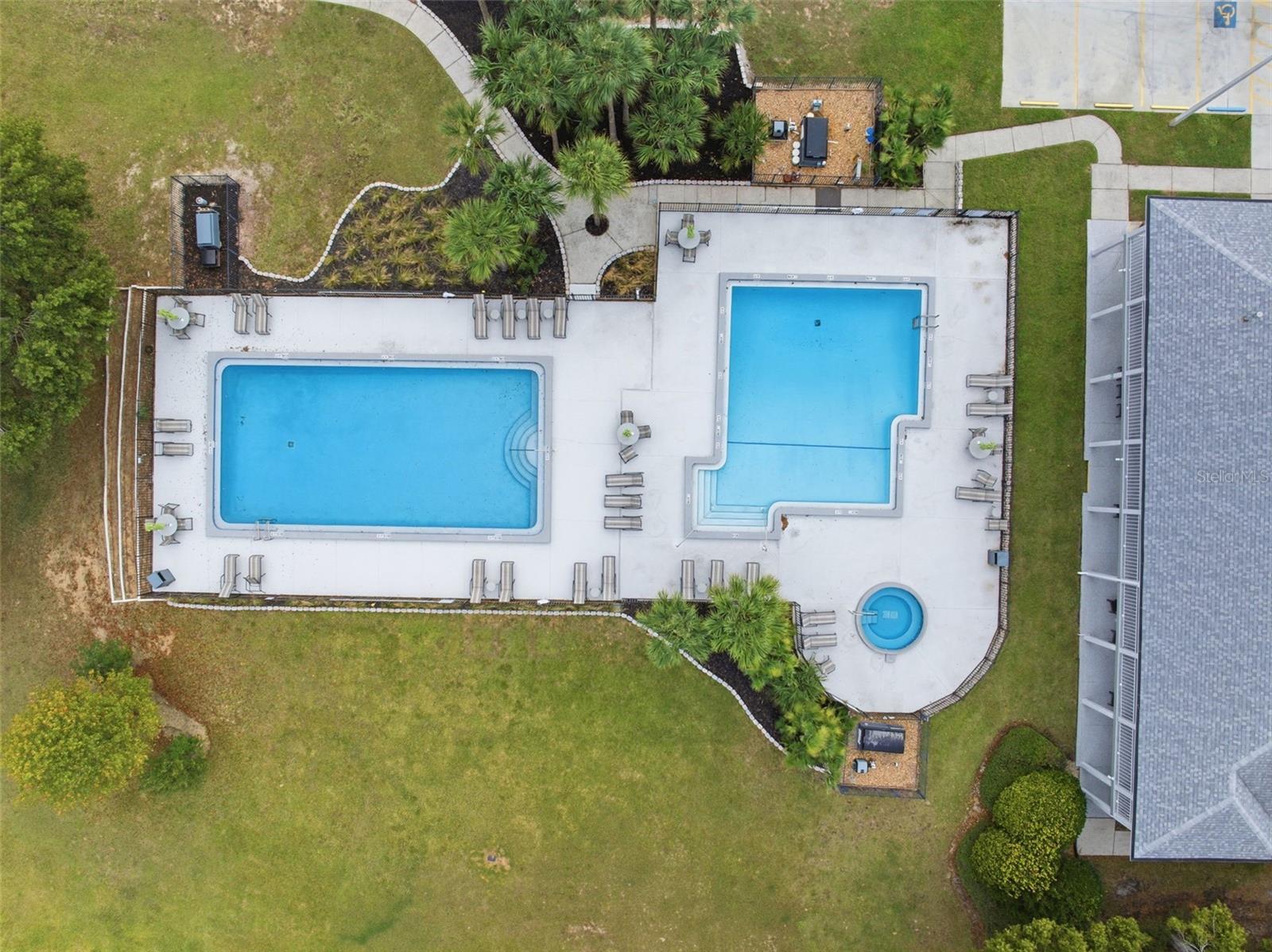 LAKESIDE AT BASS LAKE - Residential