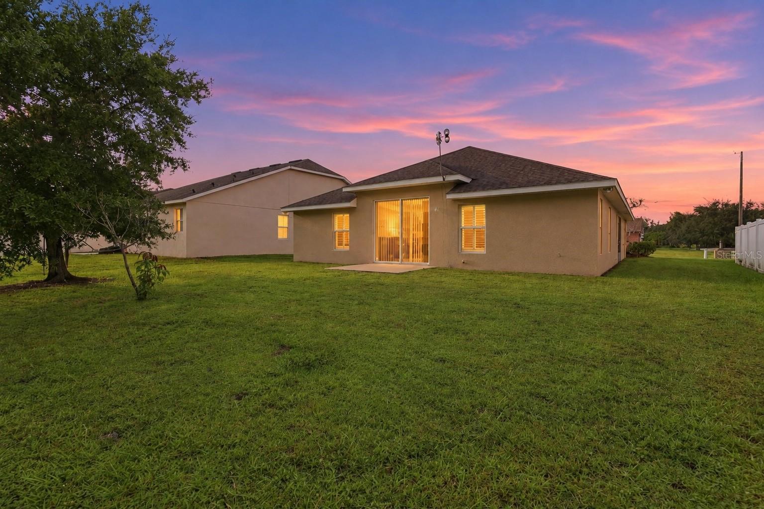 2621 EAGLE CLIFF DRIVE