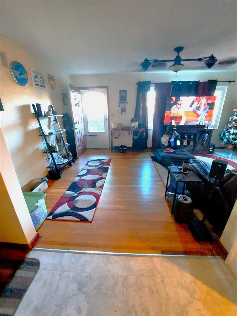 KEYSTONE ADD DELAND - Residential