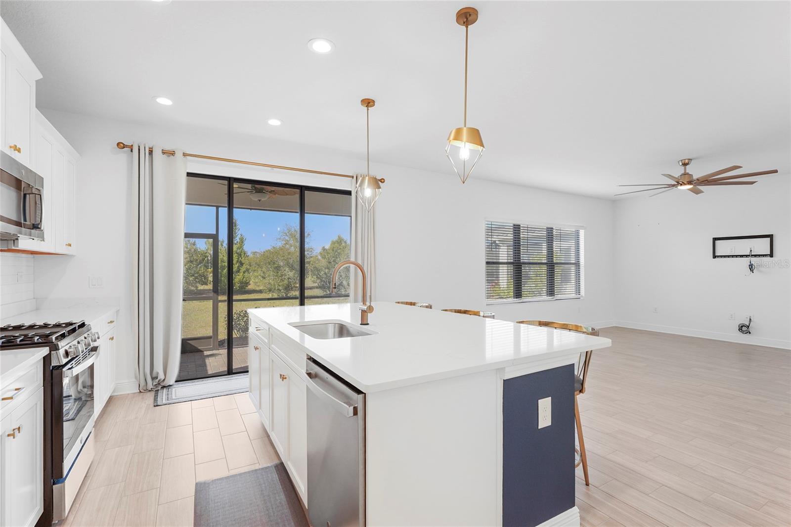 WINDWARD/LAKEWOOD RANCH PH 1 - Residential