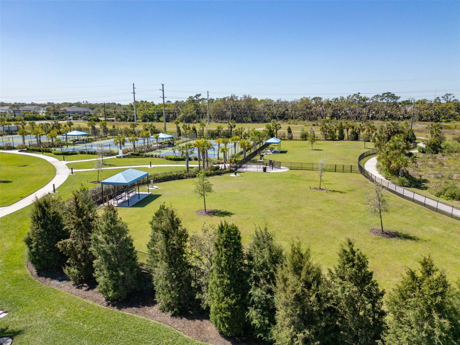 WINDWARD/LAKEWOOD RANCH PH 1 - Residential