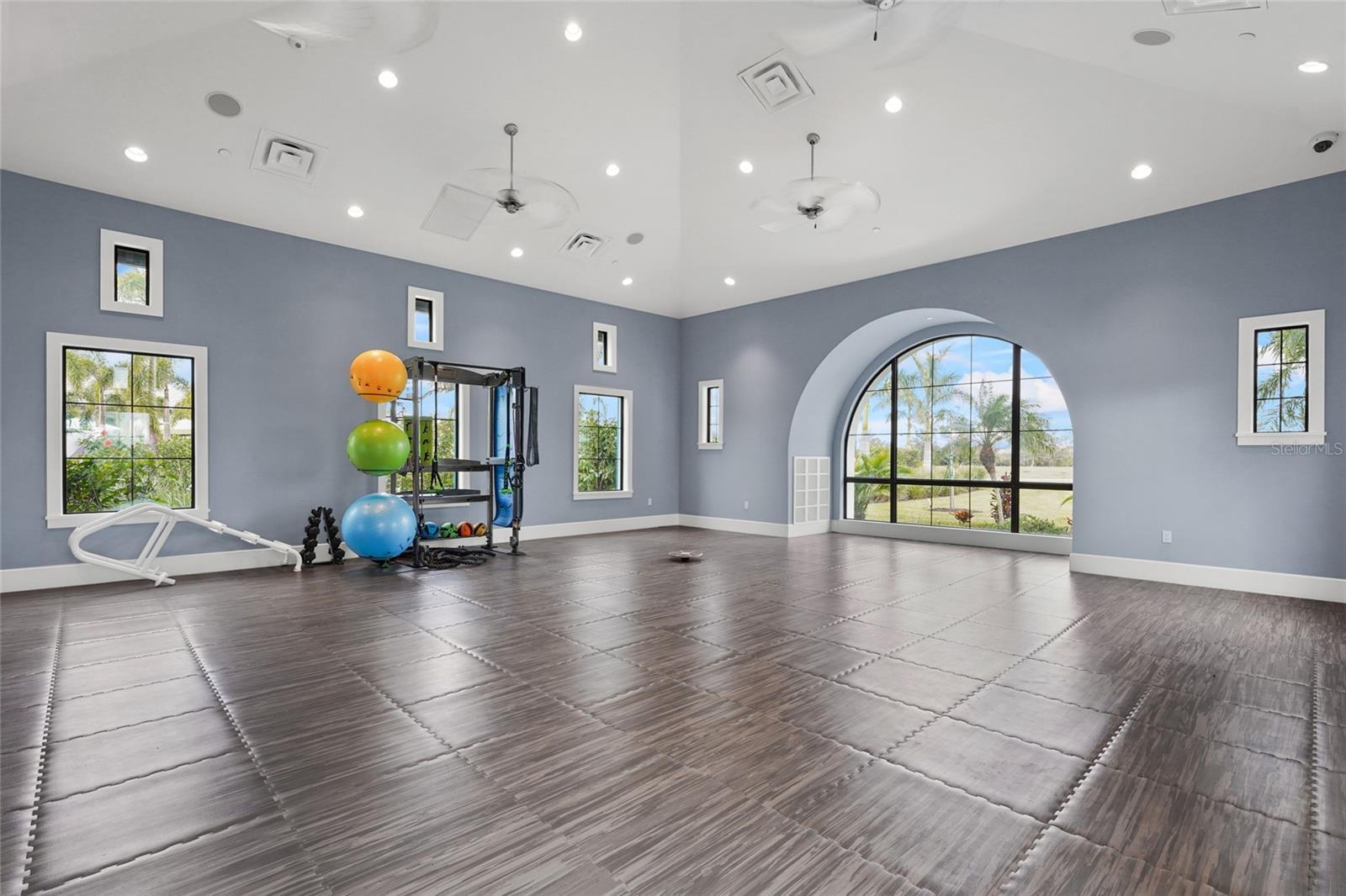 WINDWARD/LAKEWOOD RANCH PH 1 - Residential