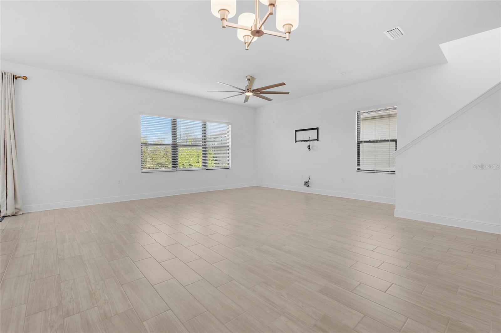 WINDWARD/LAKEWOOD RANCH PH 1 - Residential