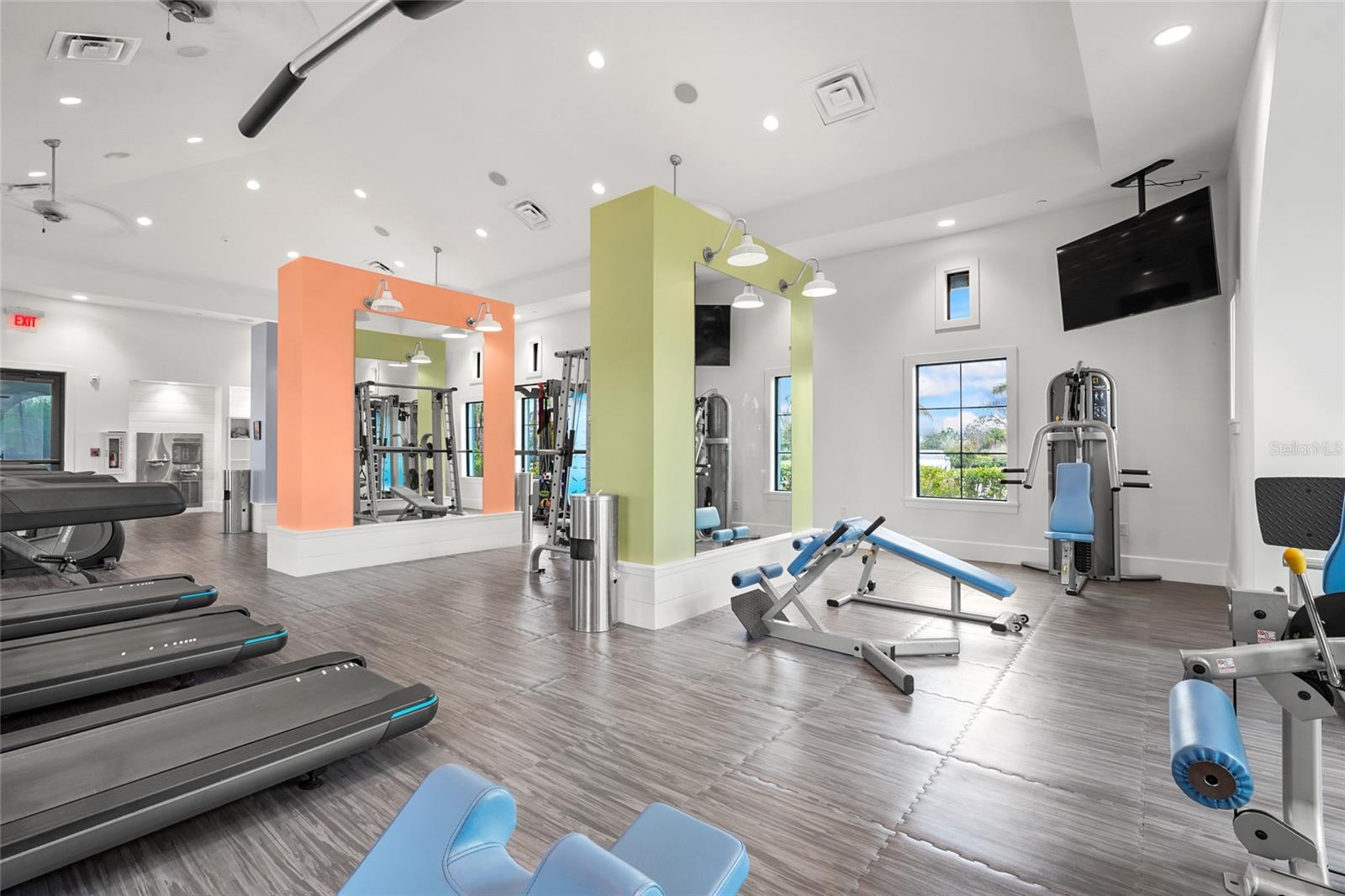 WINDWARD/LAKEWOOD RANCH PH 1 - Residential